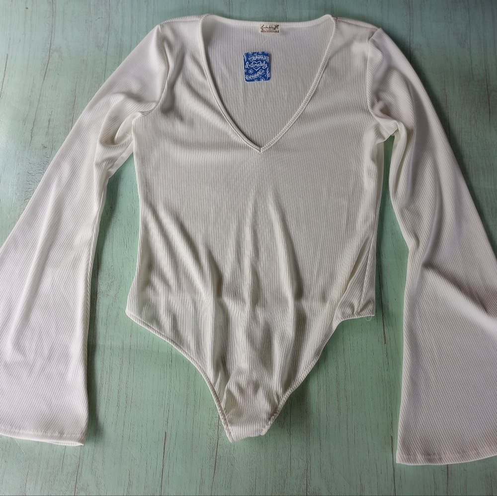 NWT Intimately Free People Large Ivory Ribbed Long Bell Sleeve Bodysuit